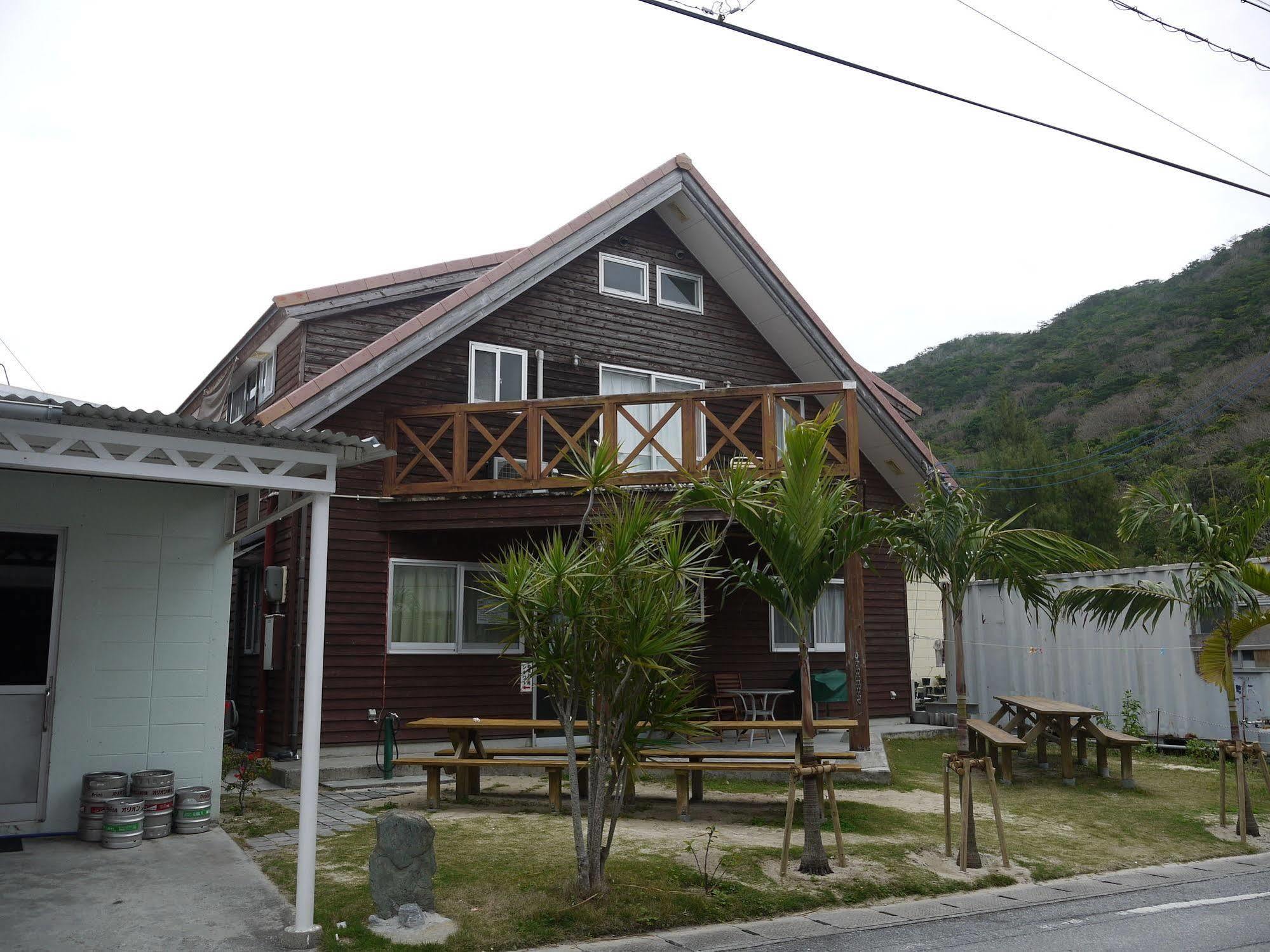 Pension Sea Friend Tokashiki Exterior photo